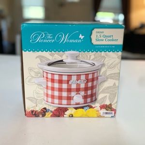 Pioneer Women slow cooker